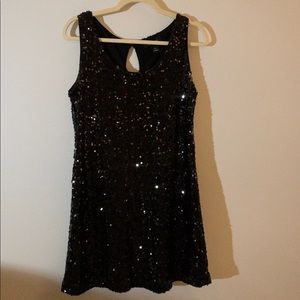 White House | black market sequence dress